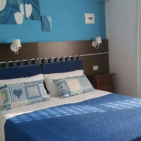 Thea Bed & Breakfast *
