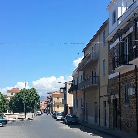 Bed & Breakfast Thea 3*